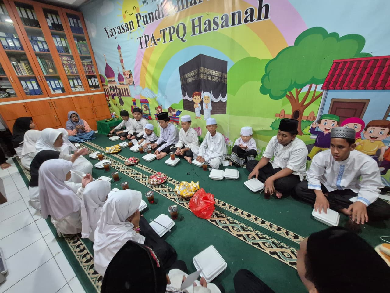 Santunan dan Doa Bersama Yatim Dhuafa - Gambar 12